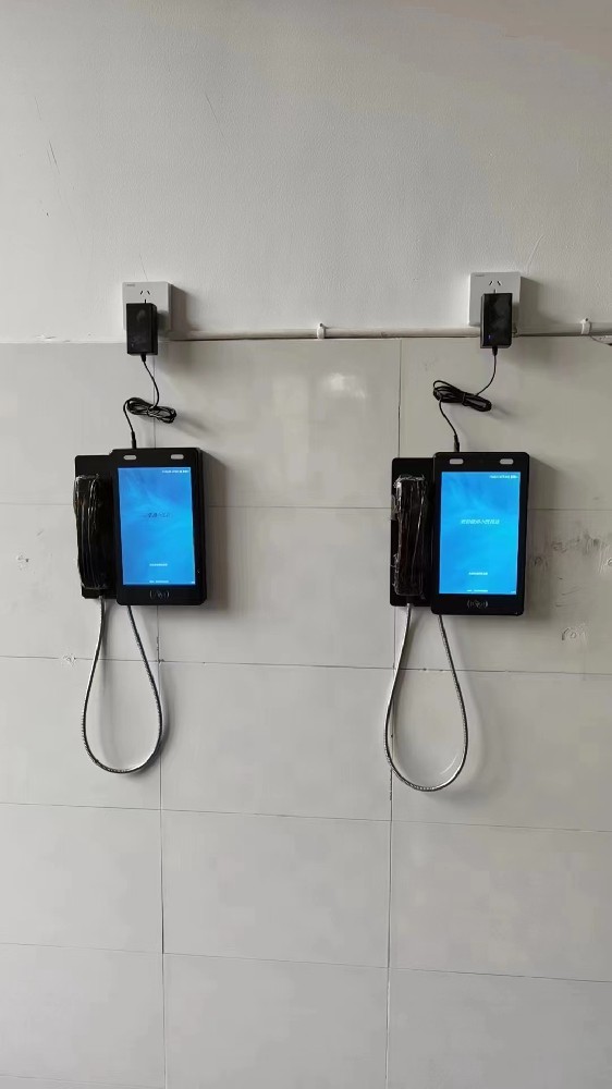 品科校園親情話機